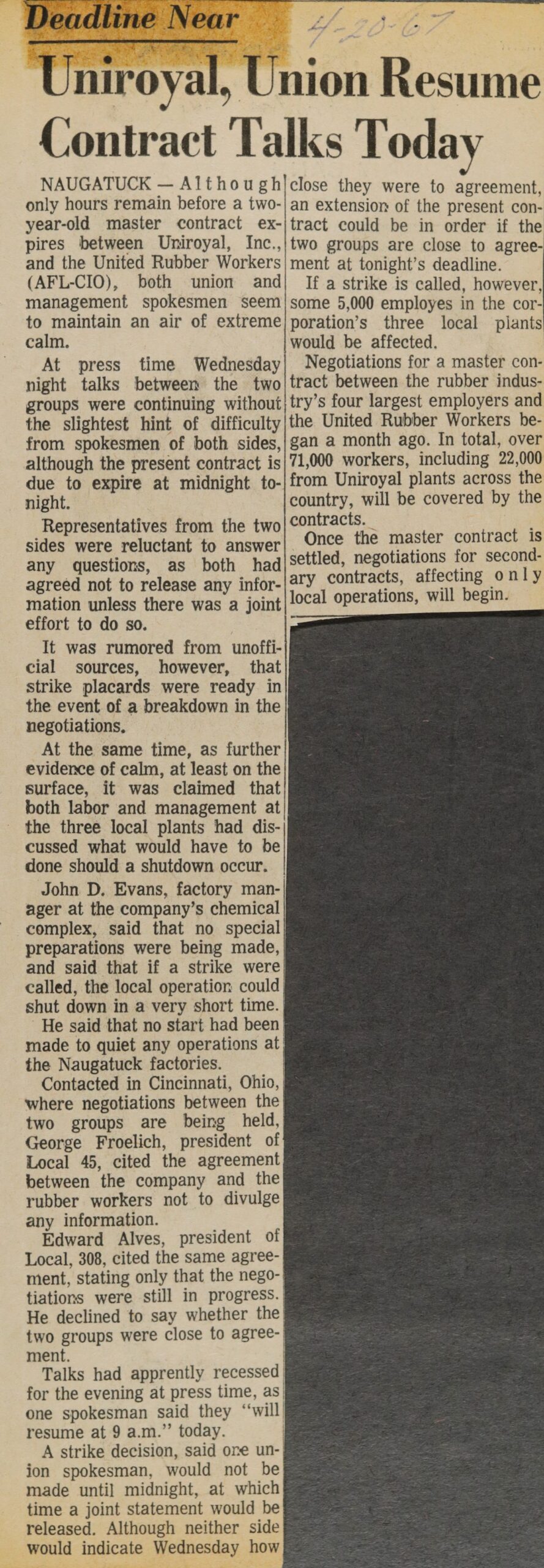 Uniroyal, Union Resume Contract Talks Today