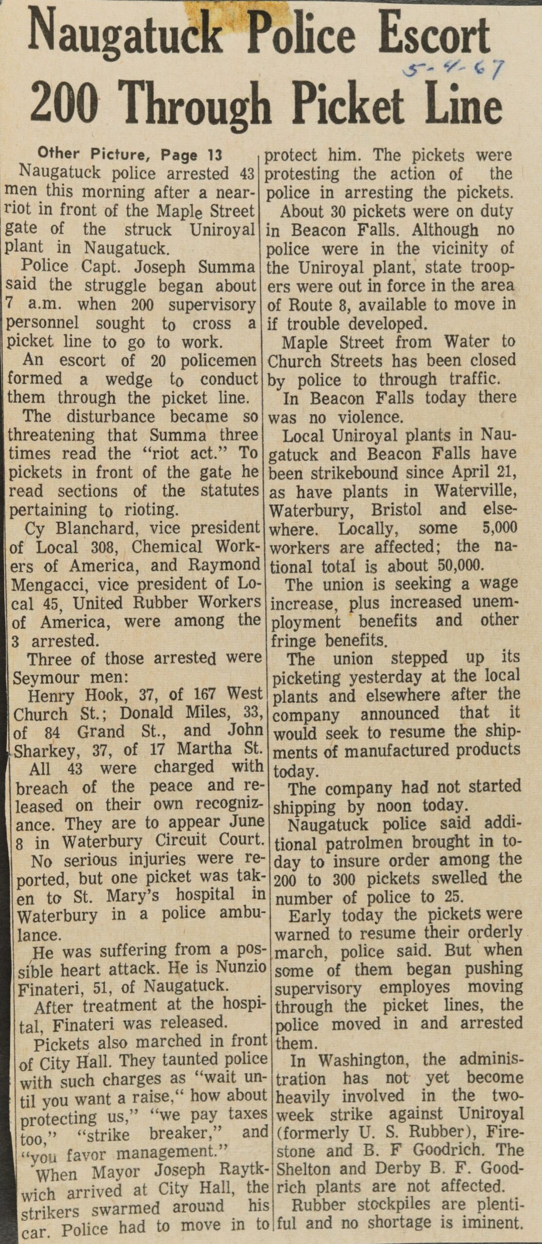 Naugatuck Police Escort 200 Through Picket Line