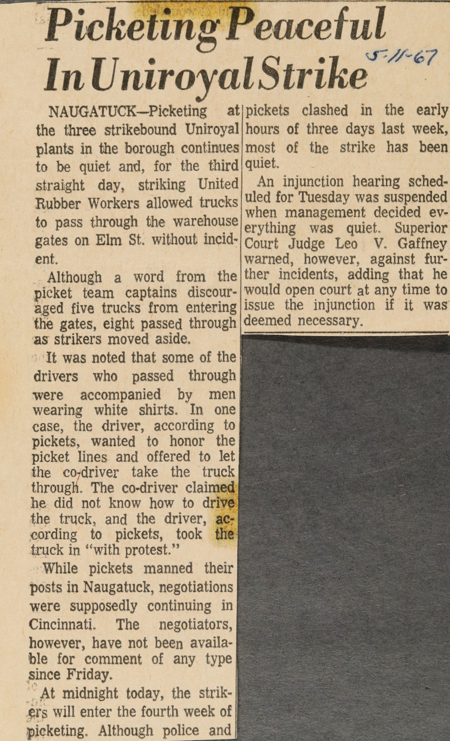 Picketing Peaceful In Uniroyal Strike